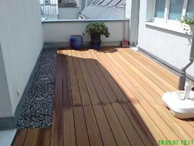 Dachterasse Bankirai.JPG